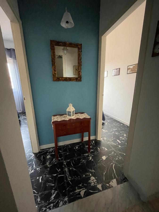 Back To The Past Appartement Olbia Buitenkant foto